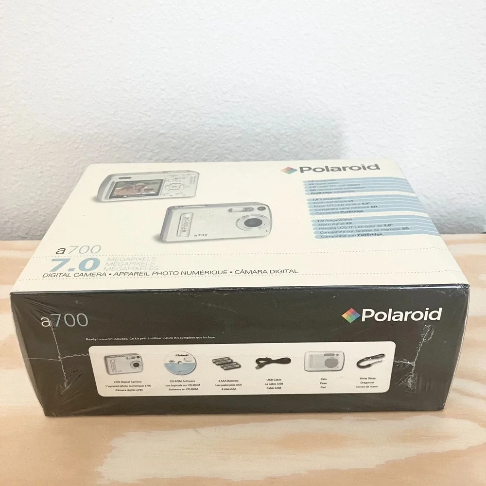 Vintage Polaroid A700 7.0 MP Digital‎ Camera Silver Brand New Sealed NOS